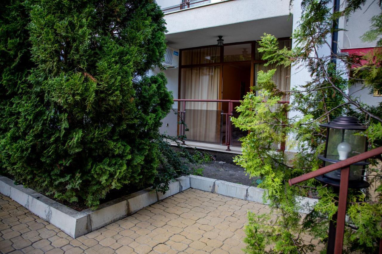 Helios Studio In A Complex In St Vlas By Flat Mаnаger Свети Влас Екстериор снимка